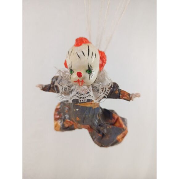 Clown With Parachute Paper Mache Clown In The Sky Parachute Jumping Paracord - Picture 3 of 11
